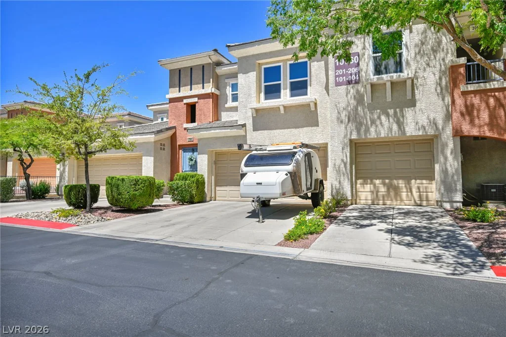 10730 Amber Ridge, Las Vegas, NV 89144