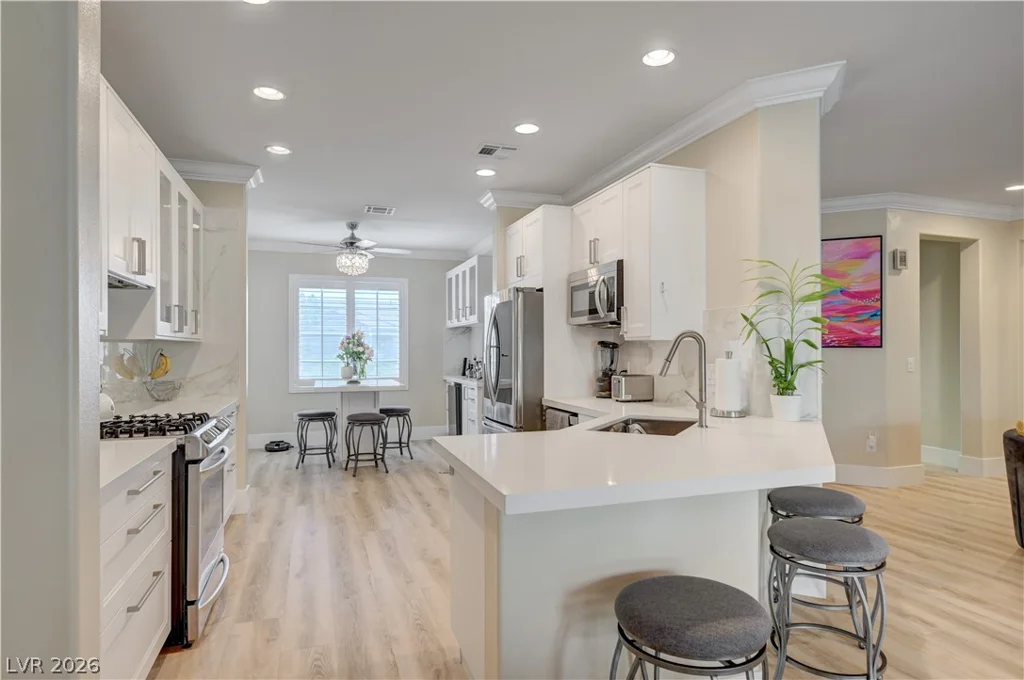 2106 Oliver Springs, Henderson, NV 89052