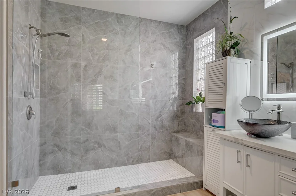 2106 Oliver Springs, Henderson, NV 89052