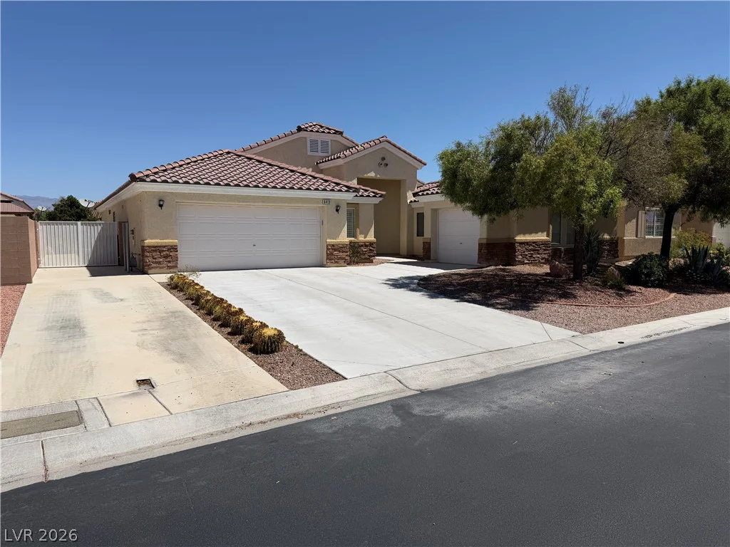 6410 Veranda Falls, Las Vegas, NV 89130