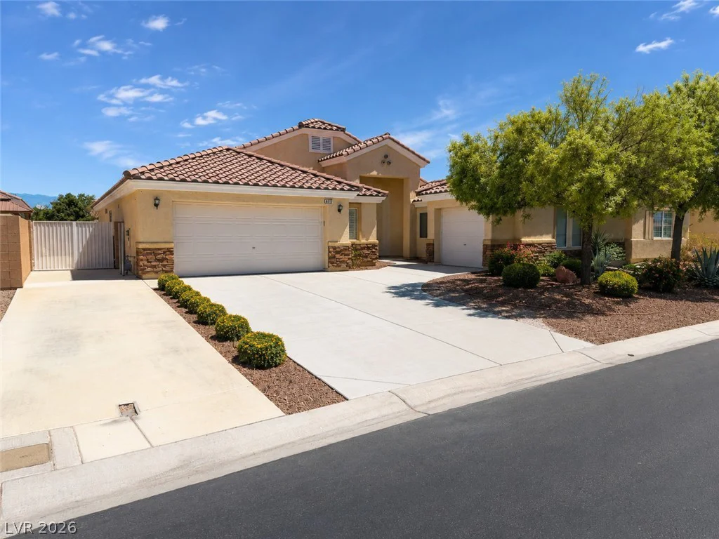 6410 Veranda Falls, Las Vegas, NV 89130
