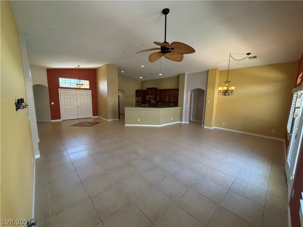 6410 Veranda Falls, Las Vegas, NV 89130