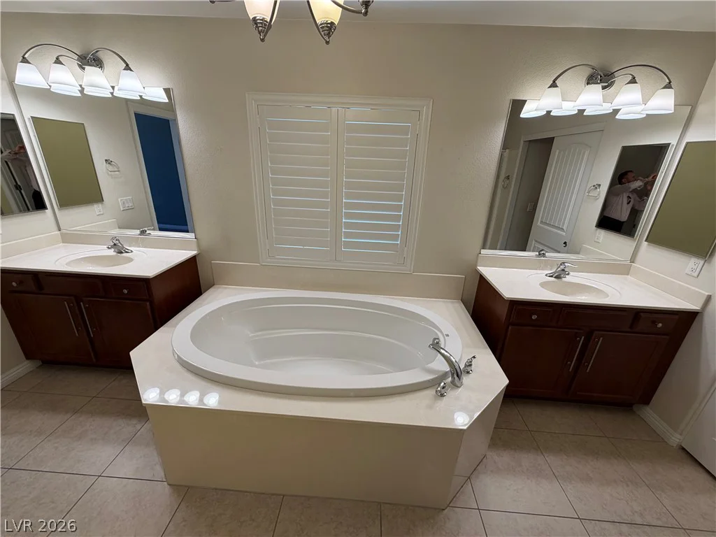 6410 Veranda Falls, Las Vegas, NV 89130