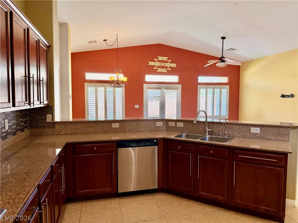 6410 Veranda Falls, Las Vegas, NV 89130