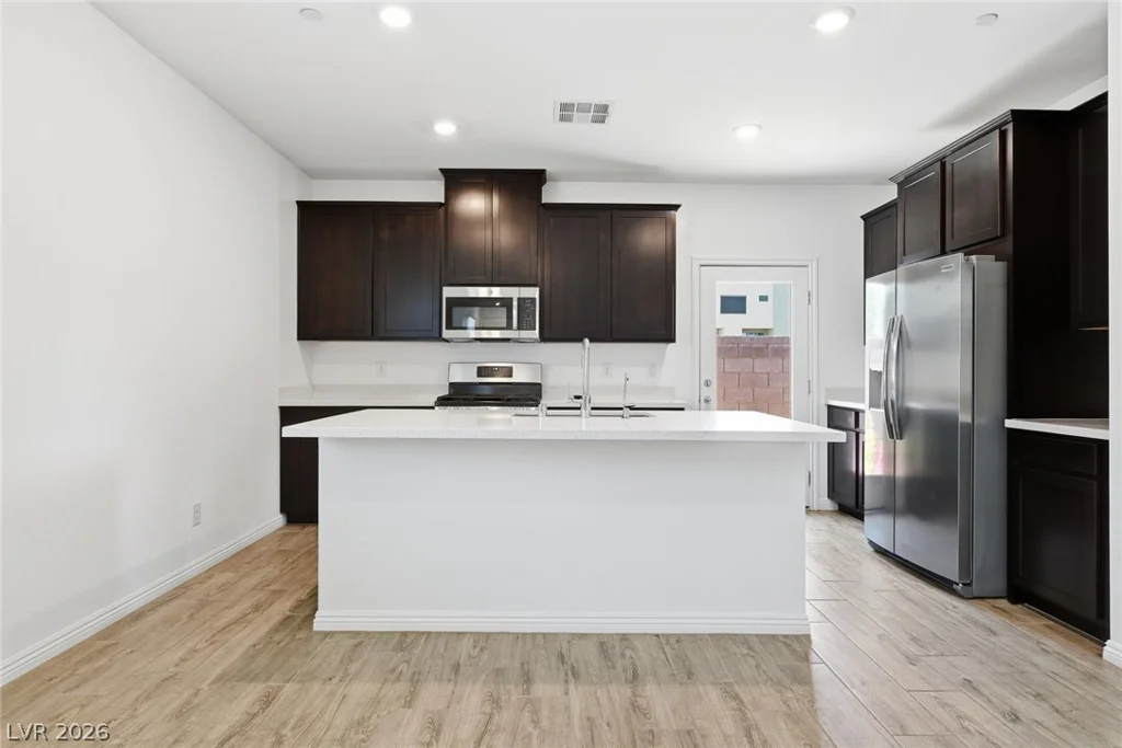 3706 Neblina, Henderson, NV 89052
