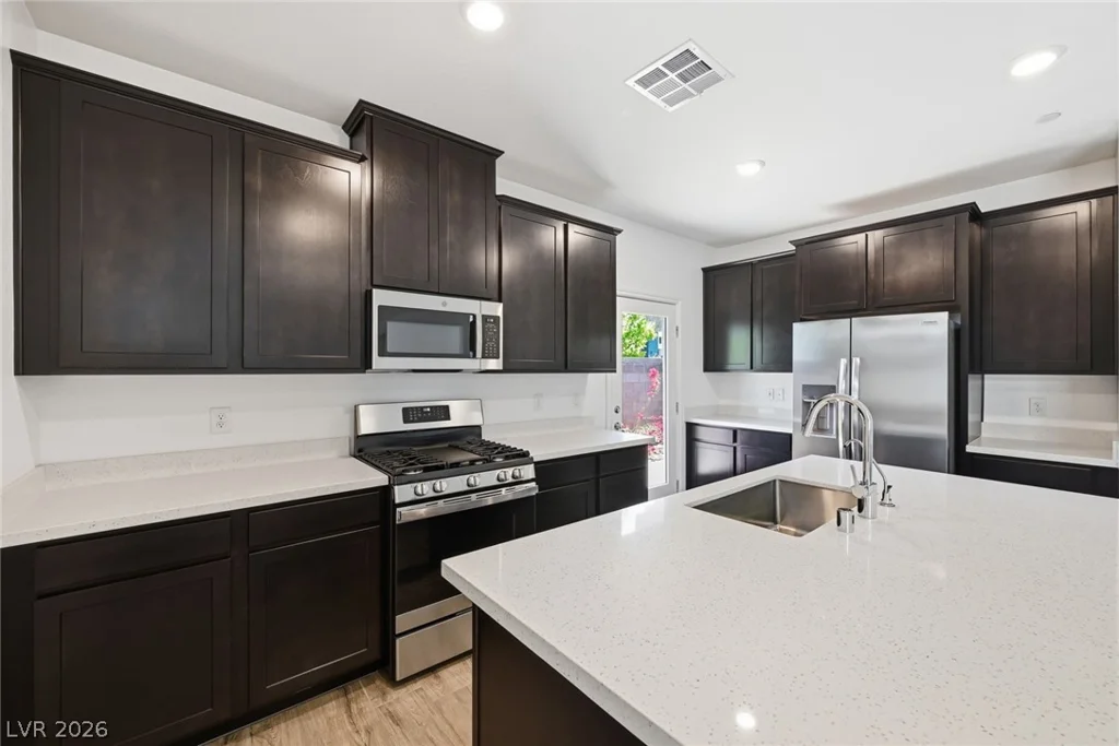 3706 Neblina, Henderson, NV 89052