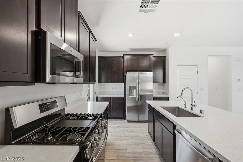 3706 Neblina, Henderson, NV 89052