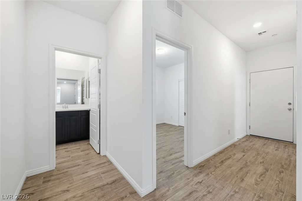3706 Neblina, Henderson, NV 89052
