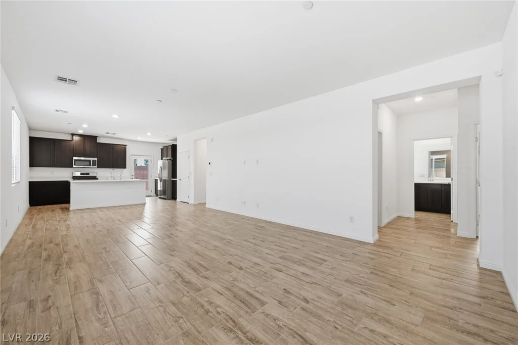 3706 Neblina, Henderson, NV 89052