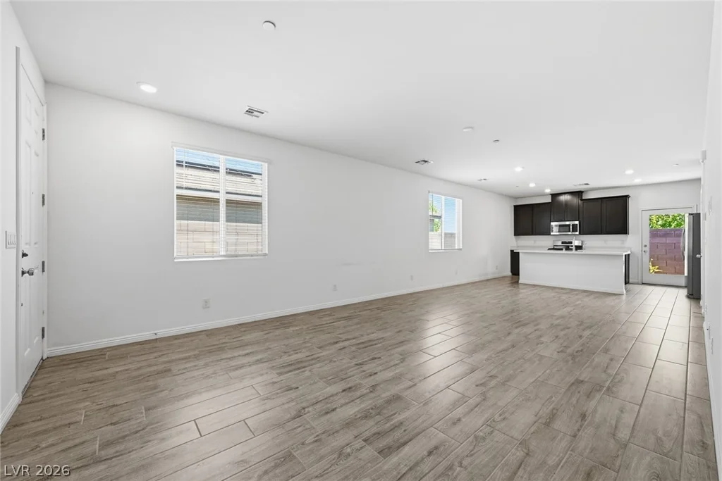 3706 Neblina, Henderson, NV 89052
