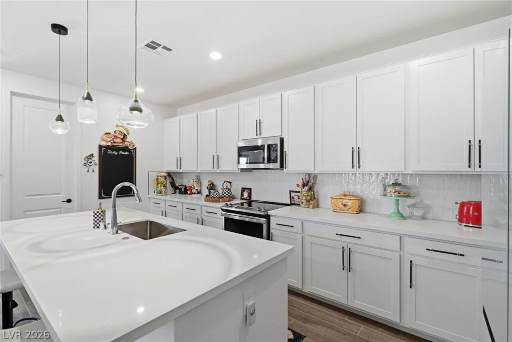 5379 Eleganza, Pahrump, NV 89061