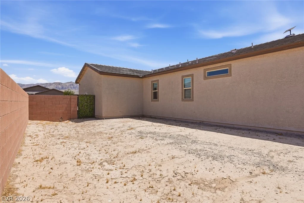 5379 Eleganza, Pahrump, NV 89061
