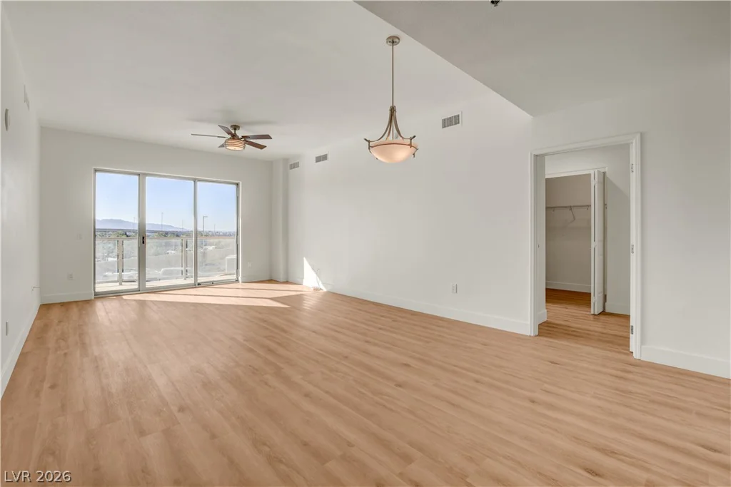 8255 LAS VEGAS, Las Vegas, NV 89123