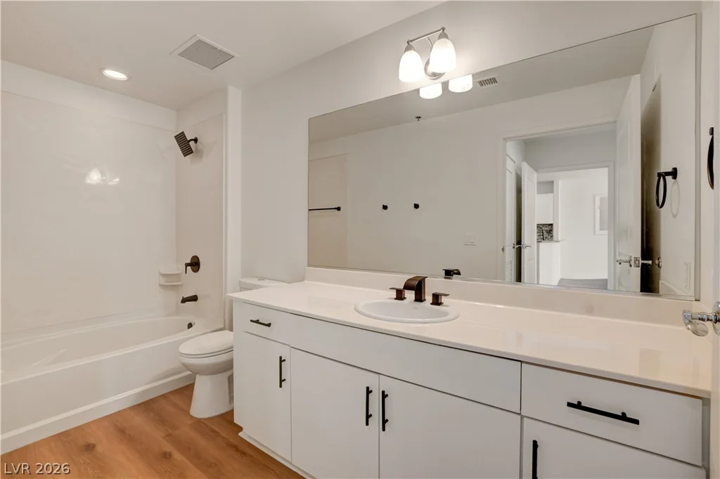 8255 LAS VEGAS, Las Vegas, NV 89123