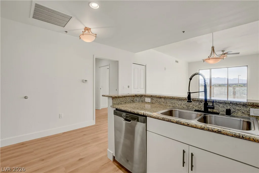 8255 LAS VEGAS, Las Vegas, NV 89123
