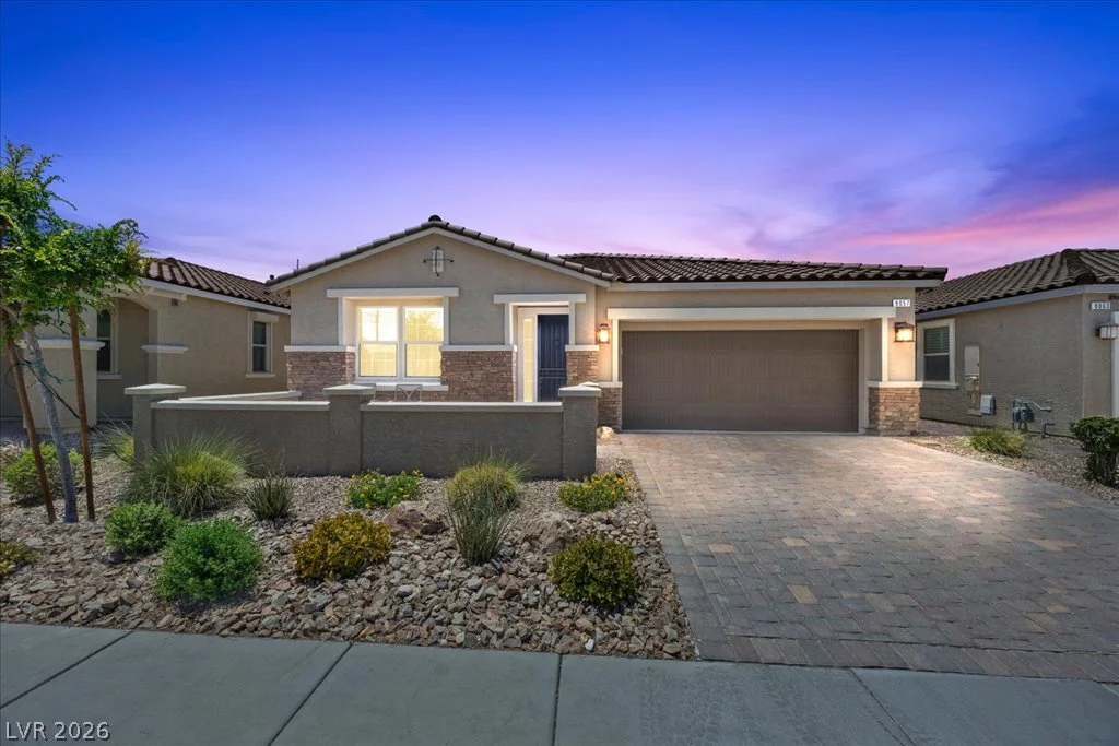 8057 Eve Rock, Las Vegas, NV 89166