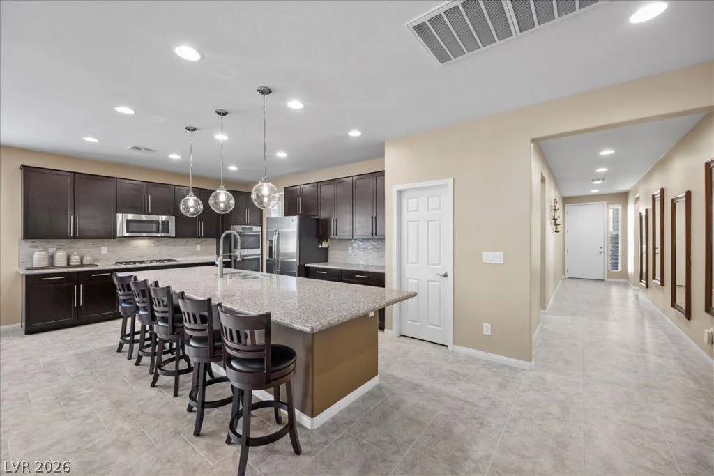 8057 Eve Rock, Las Vegas, NV 89166