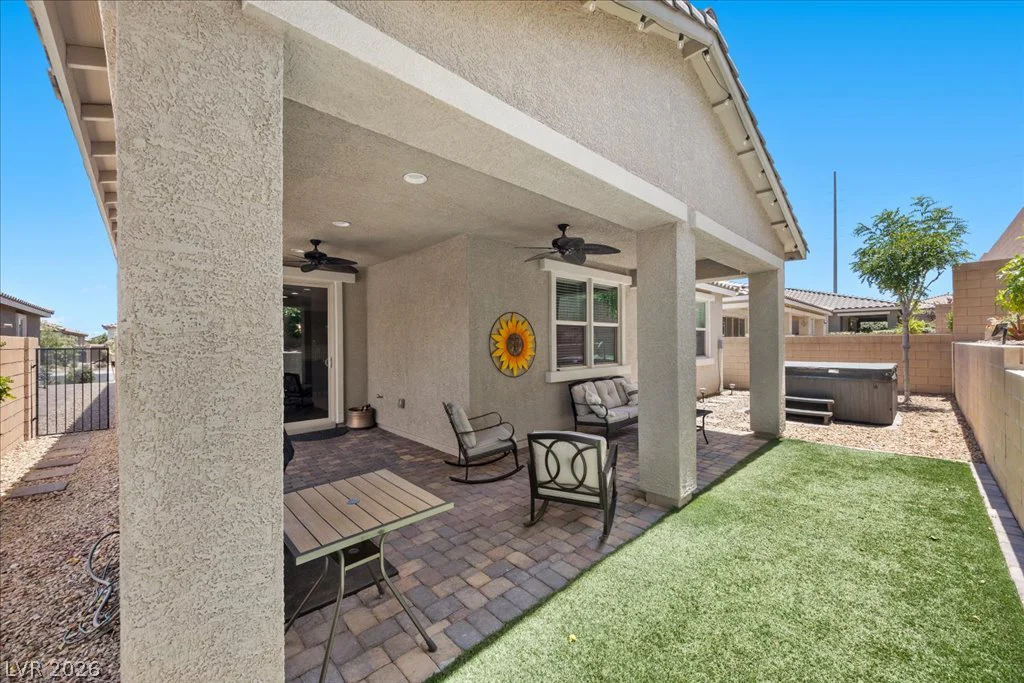8057 Eve Rock, Las Vegas, NV 89166