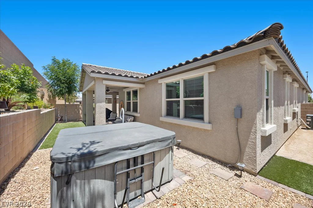 8057 Eve Rock, Las Vegas, NV 89166