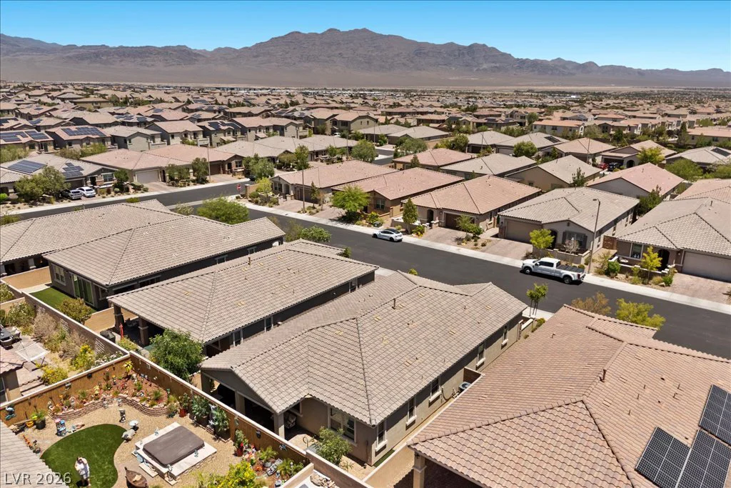 8057 Eve Rock, Las Vegas, NV 89166