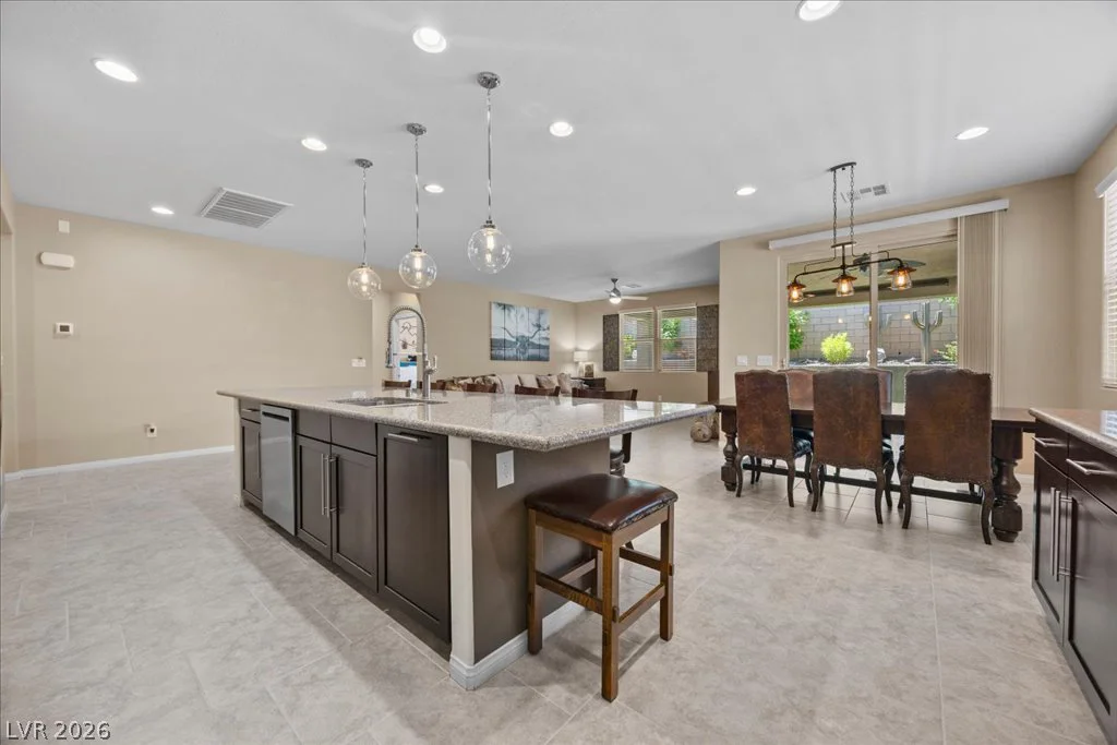 8057 Eve Rock, Las Vegas, NV 89166