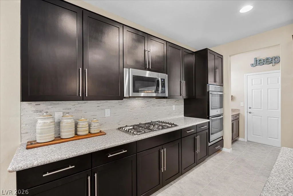 8057 Eve Rock, Las Vegas, NV 89166