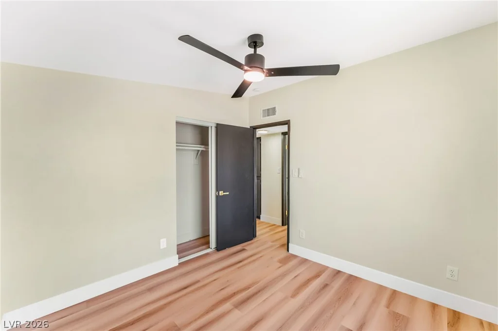 3504 Chevy Chase, Las Vegas, NV 89110