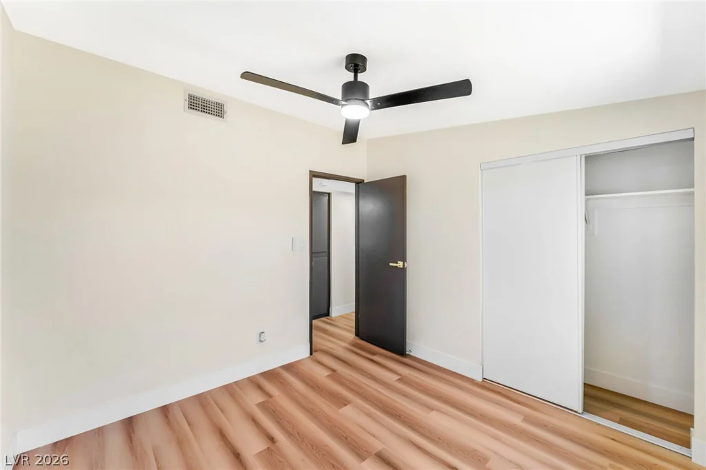 3504 Chevy Chase, Las Vegas, NV 89110
