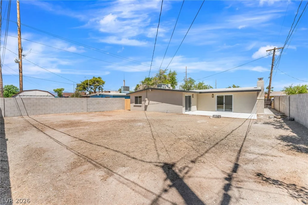 3504 Chevy Chase, Las Vegas, NV 89110