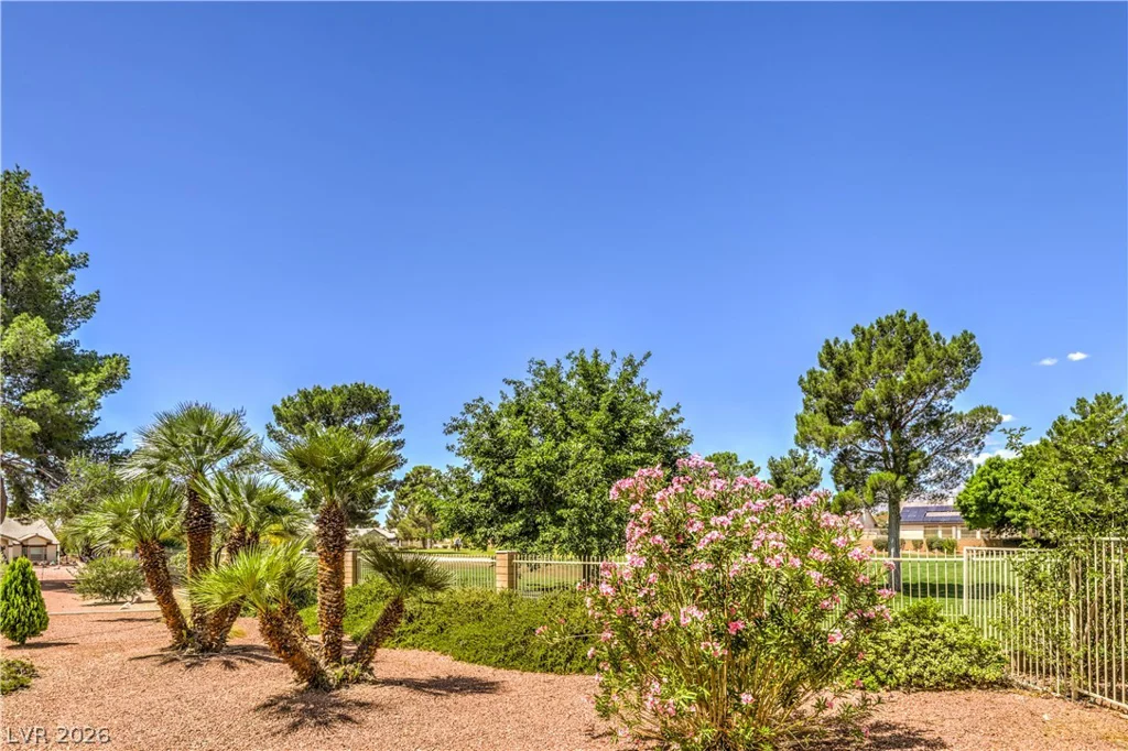 5001 Pacific Grove, Las Vegas, NV 89130