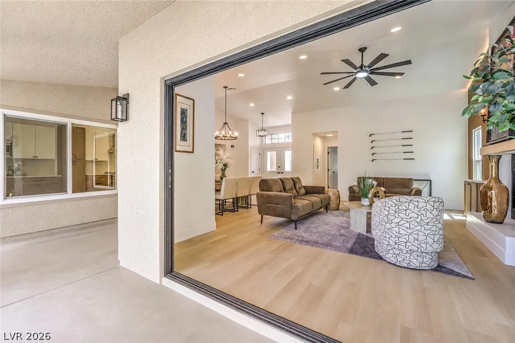 5001 Pacific Grove, Las Vegas, NV 89130