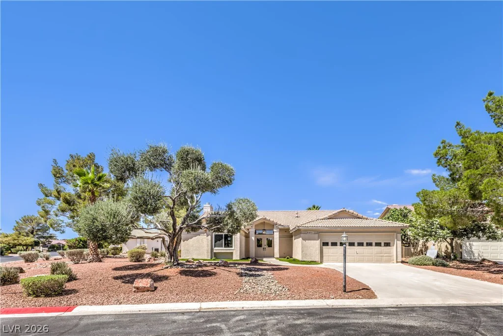 5001 Pacific Grove, Las Vegas, NV 89130