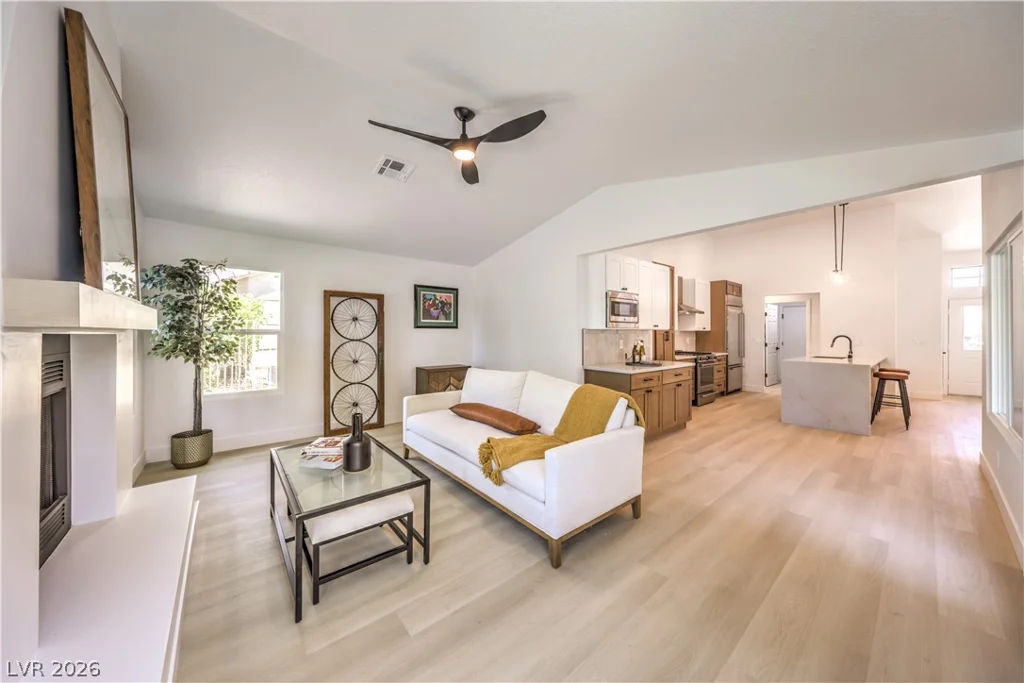 5001 Pacific Grove, Las Vegas, NV 89130