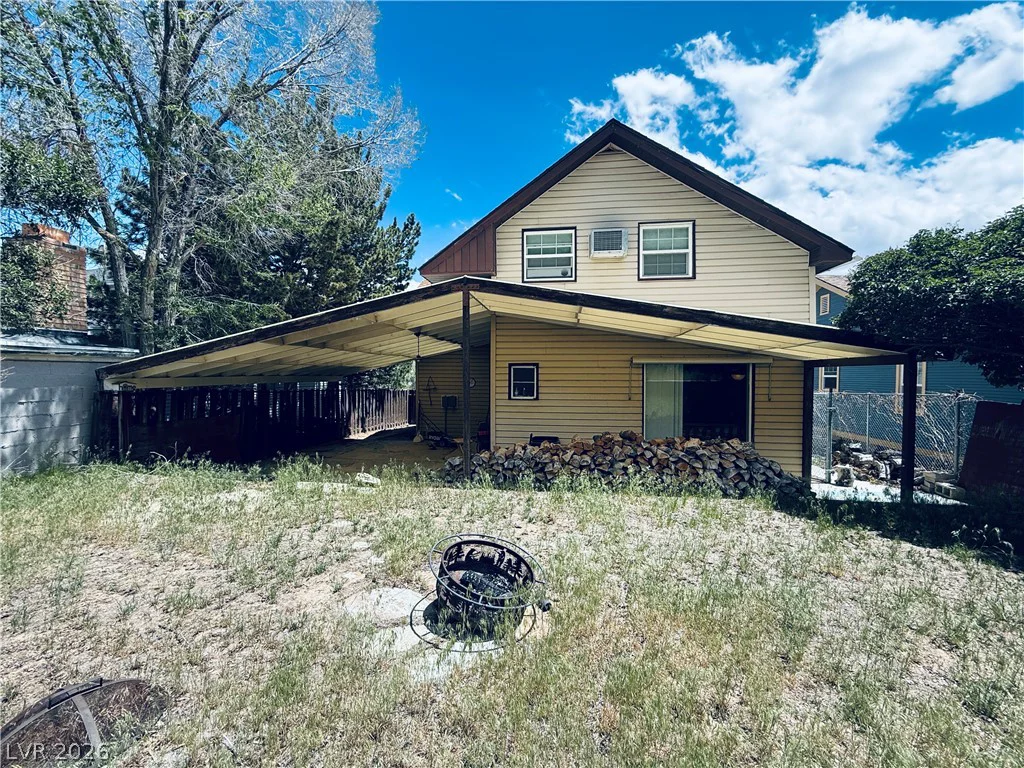 925 Pine Street, Ely, NV 89301