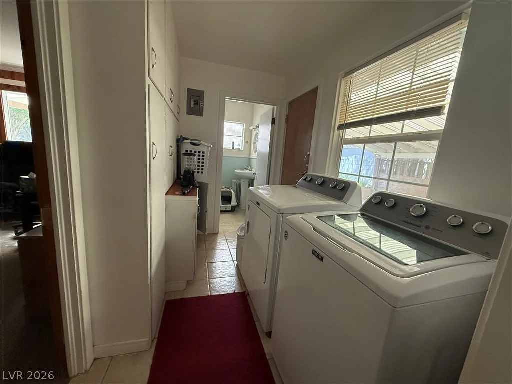 925 Pine Street, Ely, NV 89301