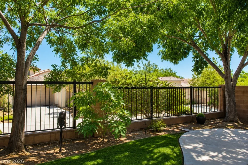 4036 Driscoll Mountain, Las Vegas, NV 89129