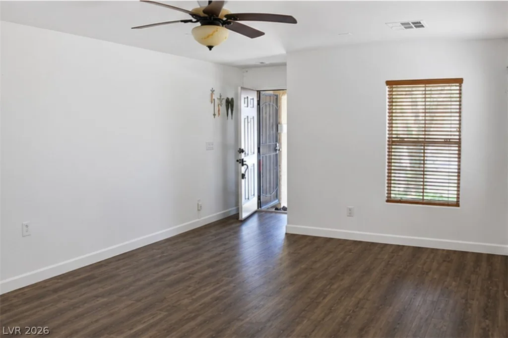 4036 Driscoll Mountain, Las Vegas, NV 89129