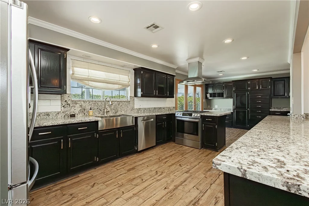1301 Canosa, Las Vegas, NV 89104