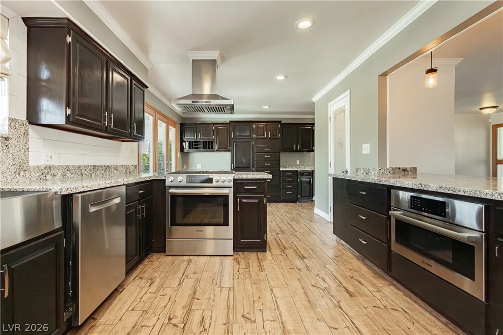 1301 Canosa, Las Vegas, NV 89104