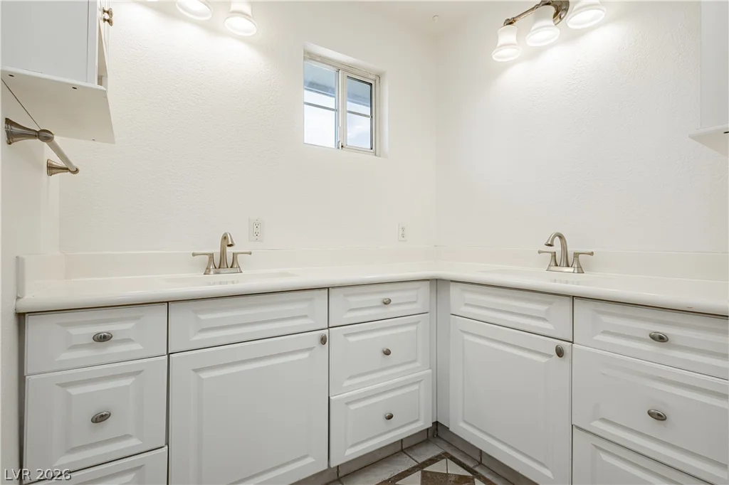 1301 Canosa, Las Vegas, NV 89104