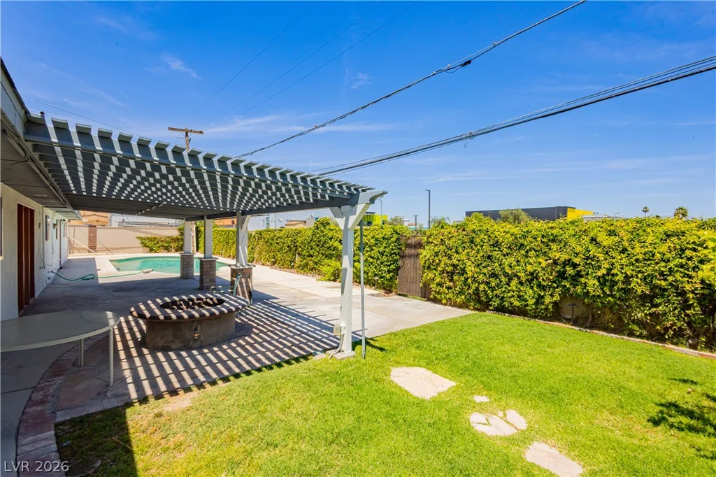 1301 Canosa, Las Vegas, NV 89104