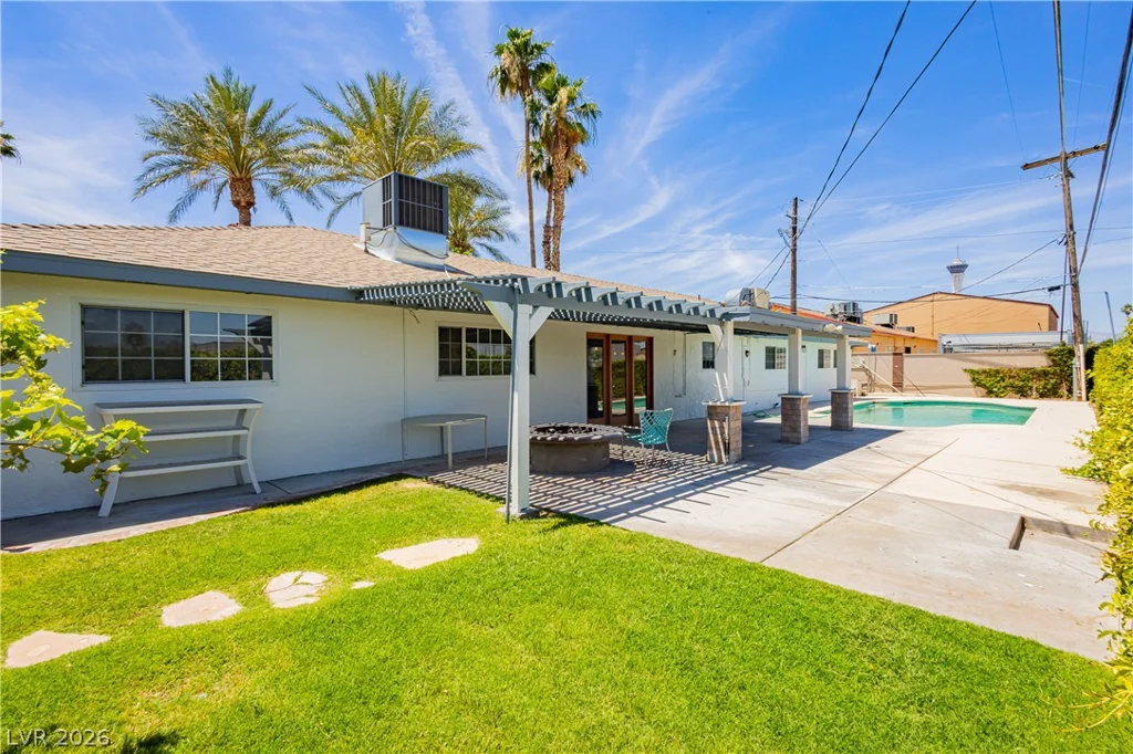 1301 Canosa, Las Vegas, NV 89104