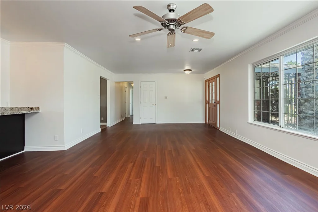 1301 Canosa, Las Vegas, NV 89104
