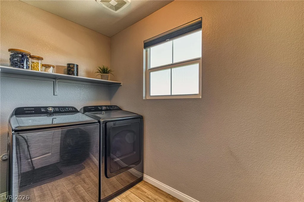 5631 Weeping Wall, North Las Vegas, NV 89031