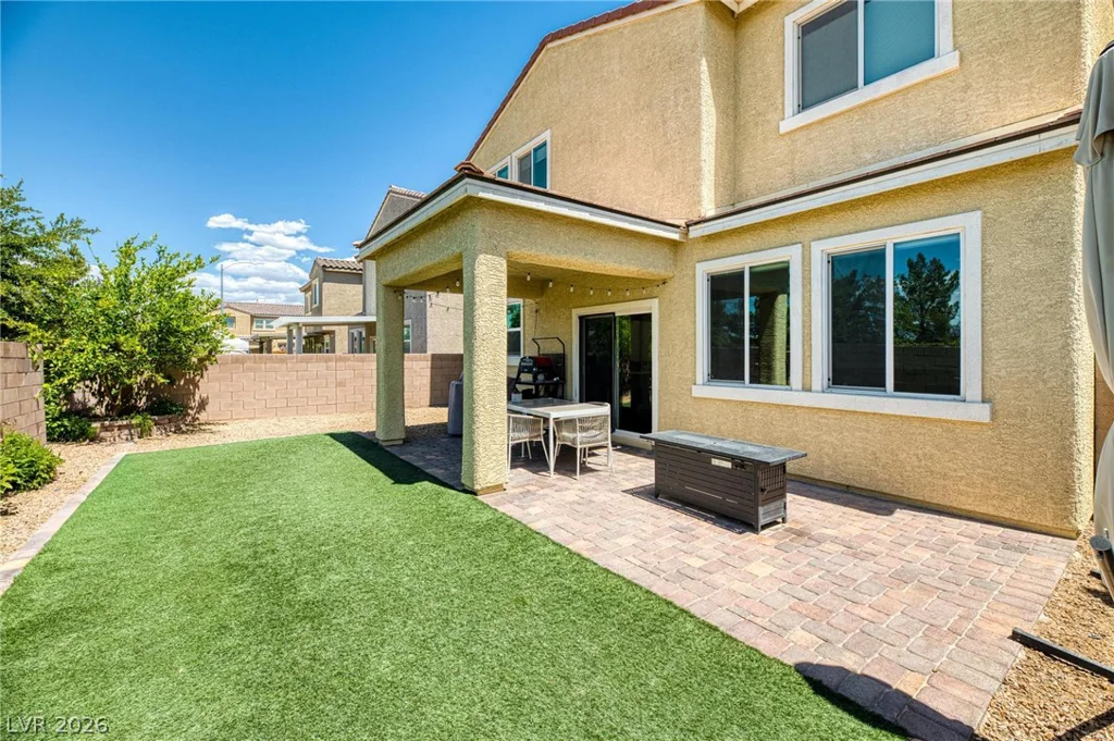 5631 Weeping Wall, North Las Vegas, NV 89031