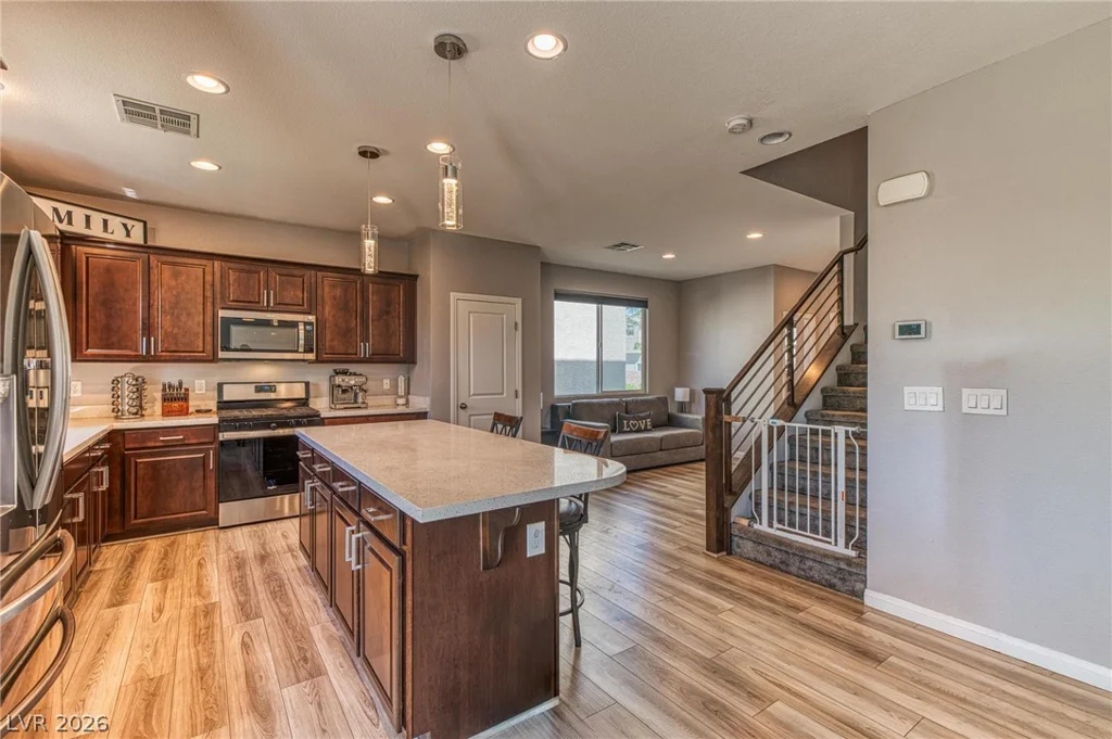 5631 Weeping Wall, North Las Vegas, NV 89031