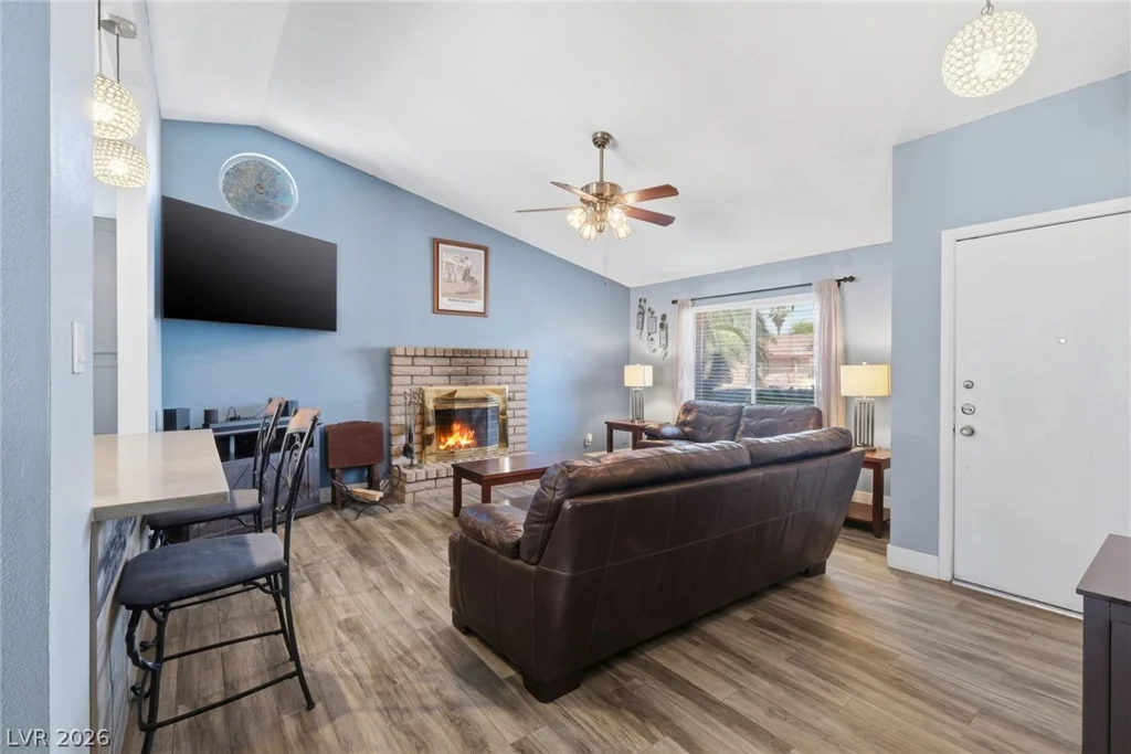 6417 Vinecrest, Las Vegas, NV 89108