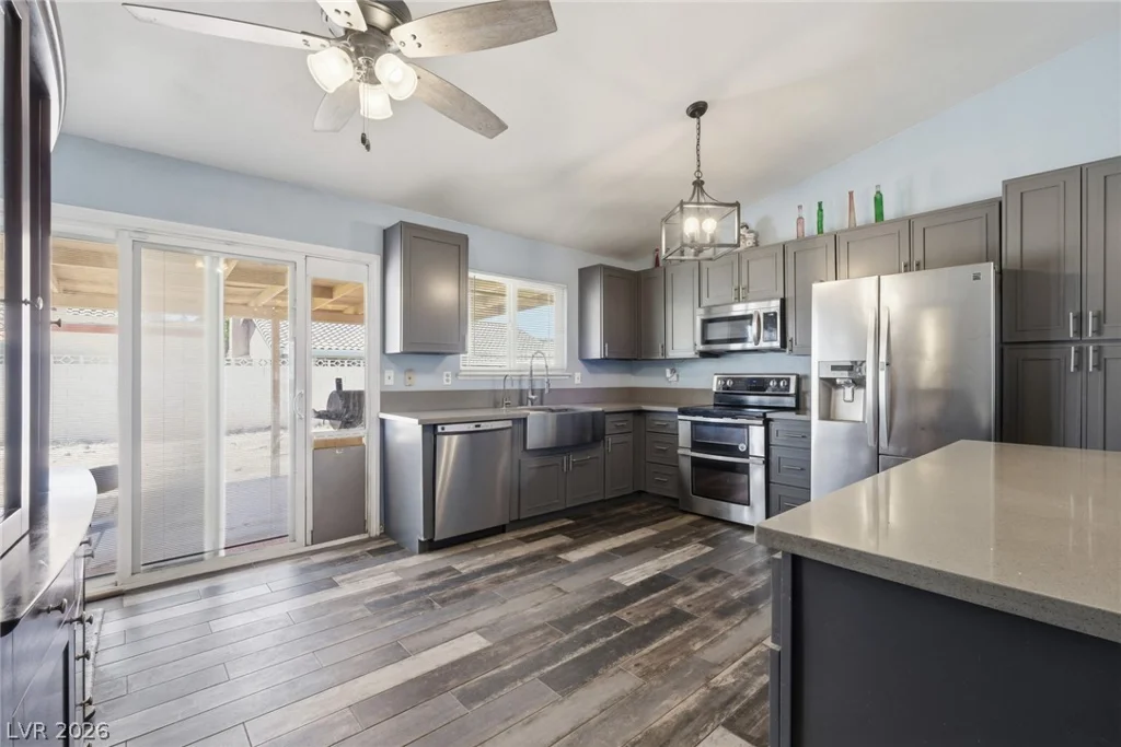 6417 Vinecrest, Las Vegas, NV 89108