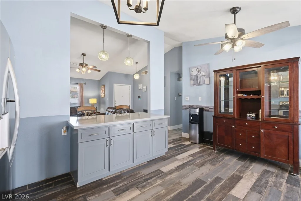 6417 Vinecrest, Las Vegas, NV 89108
