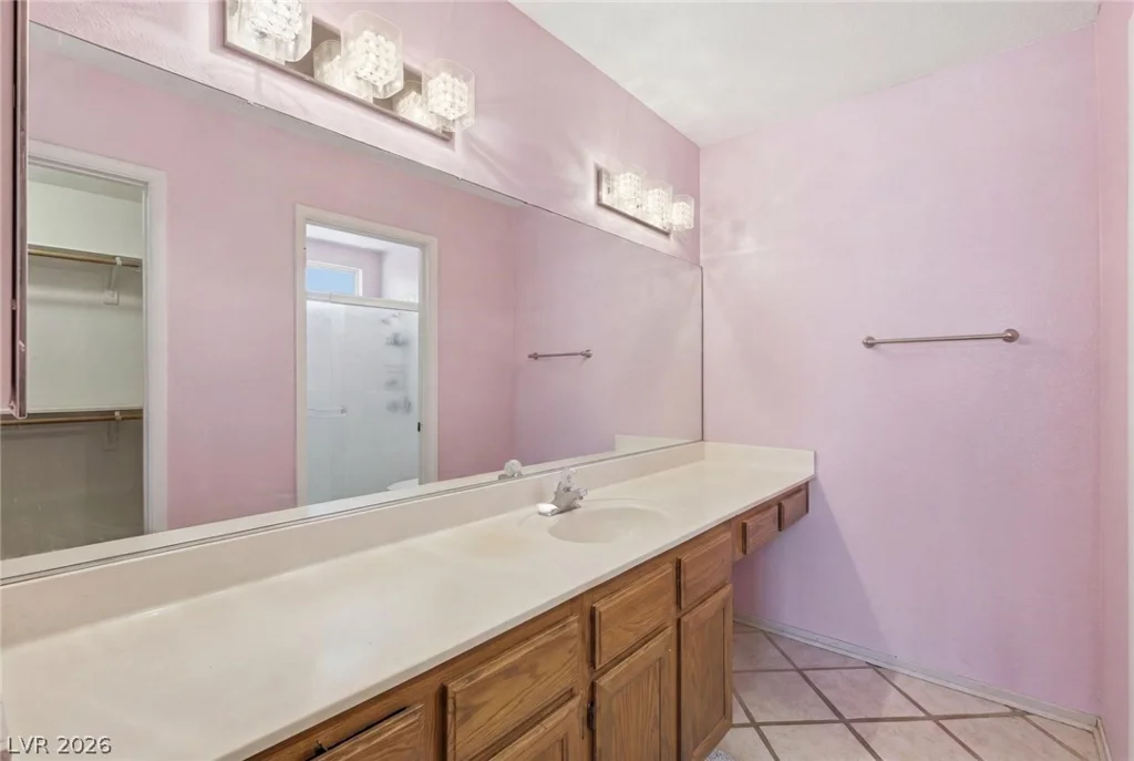 6417 Vinecrest, Las Vegas, NV 89108